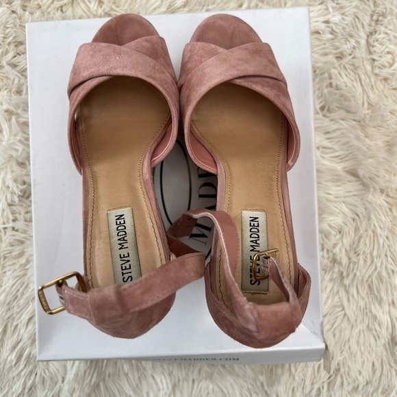 Steve Madden Blush Colored Cork Wedge Sandals - Picture 3 of 8